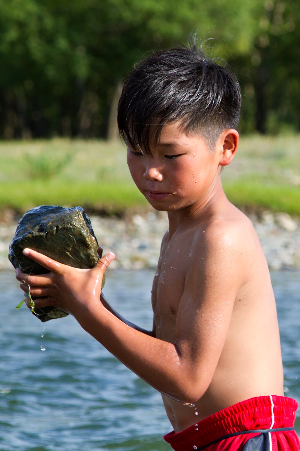 Projekt Mongolija - Dječak s kamenom