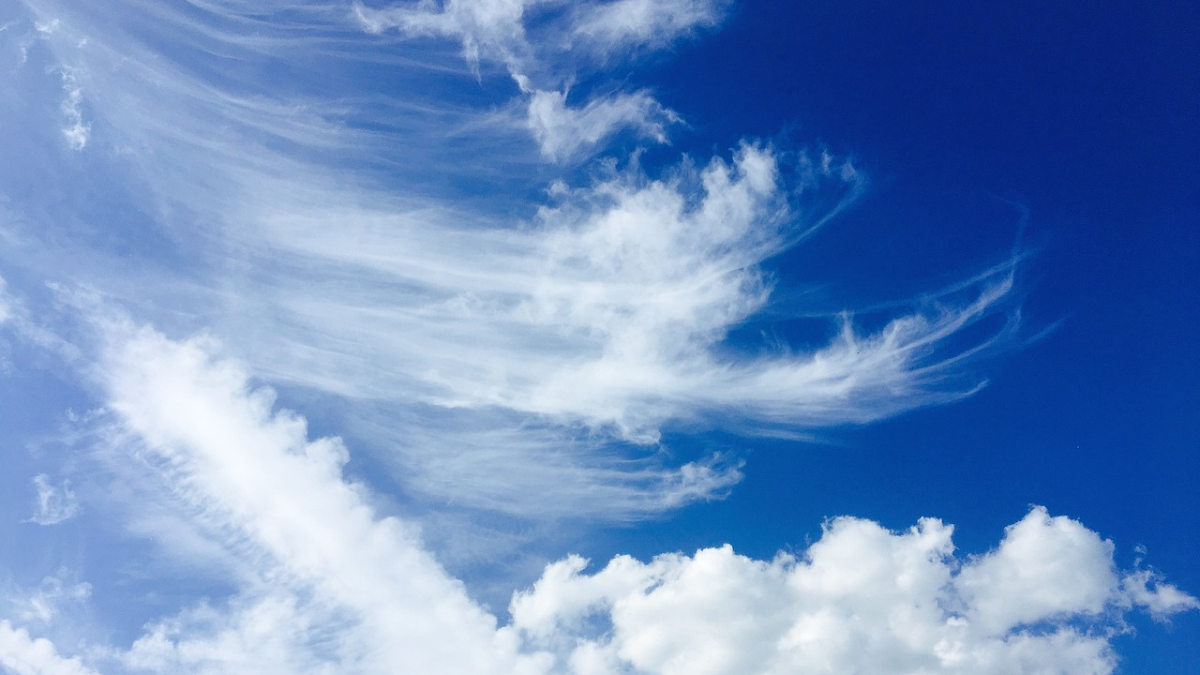 https://pixabay.com/photos/heaven-cloud-blue-cloud-shape-2390929/
