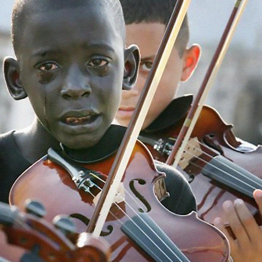 Dječak s violinom