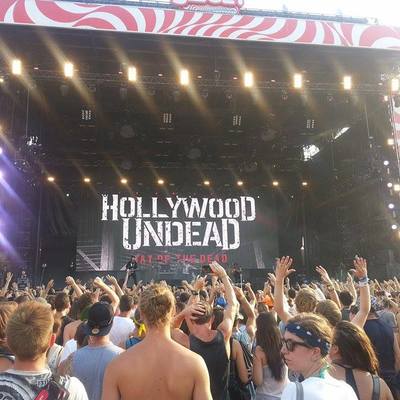 Hollywood Undead