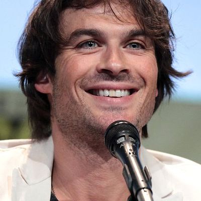 https://hr.wikipedia.org/wiki/Ian_Somerhalder#/media/Datoteka:Ian_Somerhalder_by_Gage_Skidmore_5.jpg