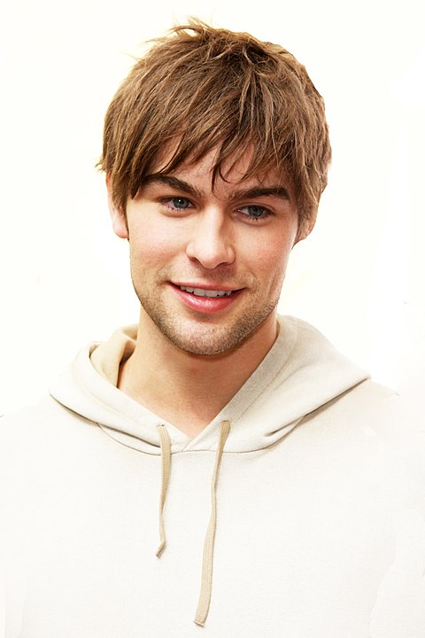 https://en.wikipedia.org/wiki/Chace_Crawford#/media/File:Chace_Crawford_2.jpg