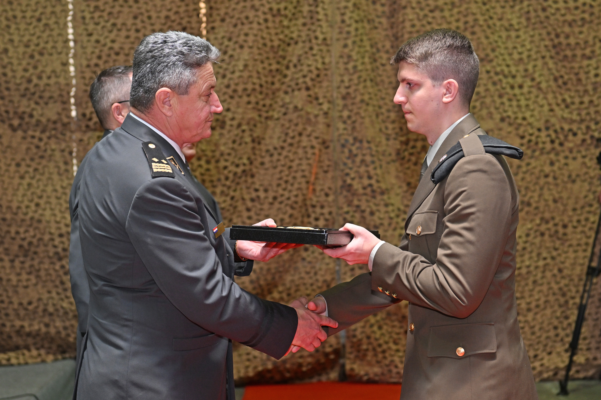 Mladi poručnici – nova snaga Hrvatske vojske