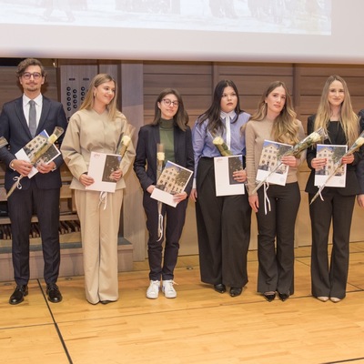 Dekanova nagrada za osobit timski uspjeh na 12. međunarodnom moot court natjecanju Willem C. Vis