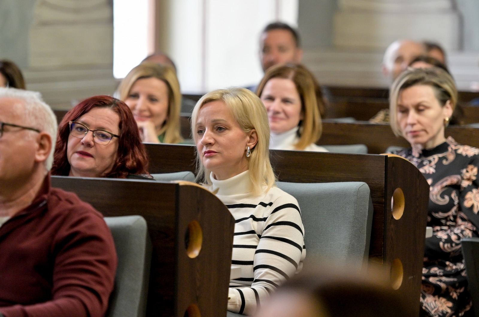 https://www.varazdinska-zupanija.hr/vijesti/zapocela-edukacija-ravnatelja-osnovnih-i-srednjih-skola-o-umjetnoj-inteligenciji-u-obrazovnom-sustavu.html