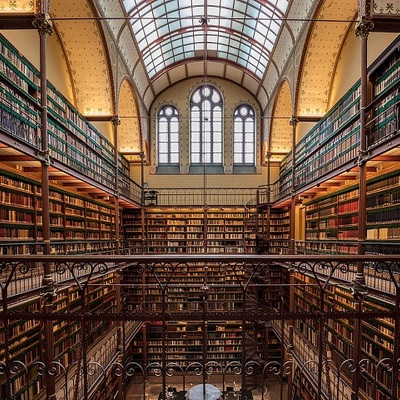 IZVOR: https://commons.wikimedia.org/wiki/File:Rijks_Museum_Library.jpg 