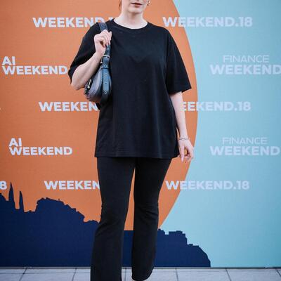Weekend.18