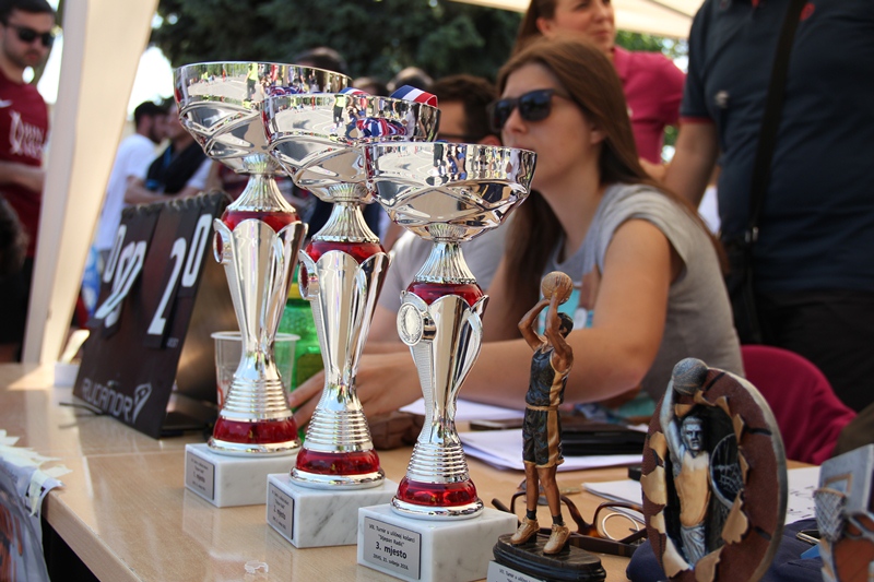 SCool Fest: Trofeji