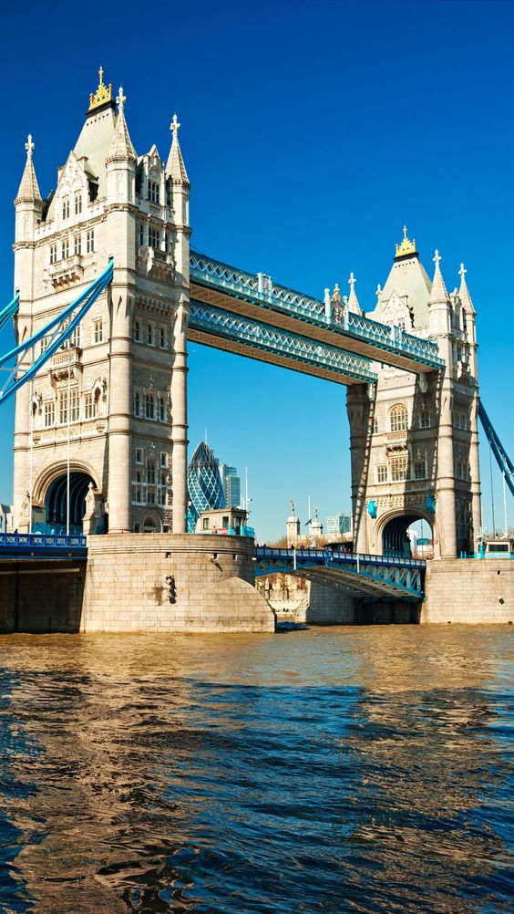 Tower Bridge