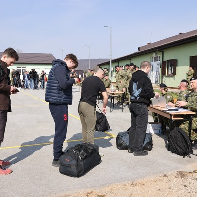 Počelo temeljno vojno osposobljavanje