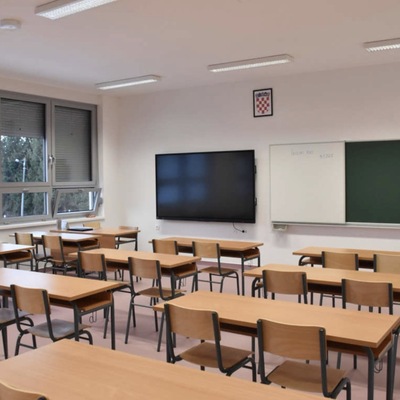 Svečano otvorena dvorana i dograđena OŠ „Slava Raškaj” u Ozlju