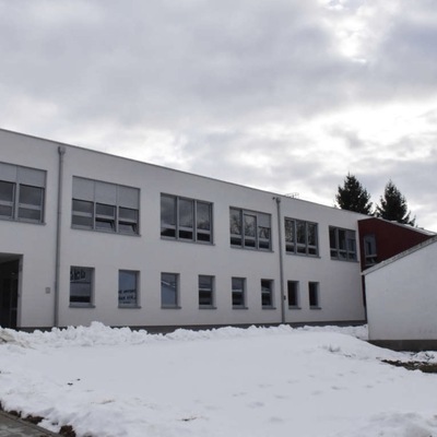 Svečano otvorena dvorana i dograđena OŠ „Slava Raškaj” u Ozlju