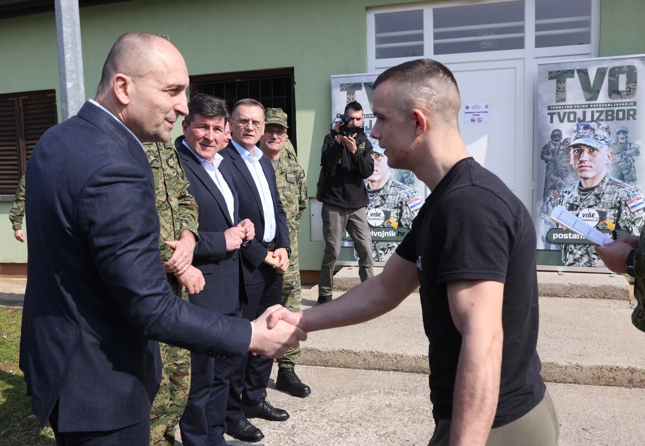 Počelo temeljno vojno osposobljavanje