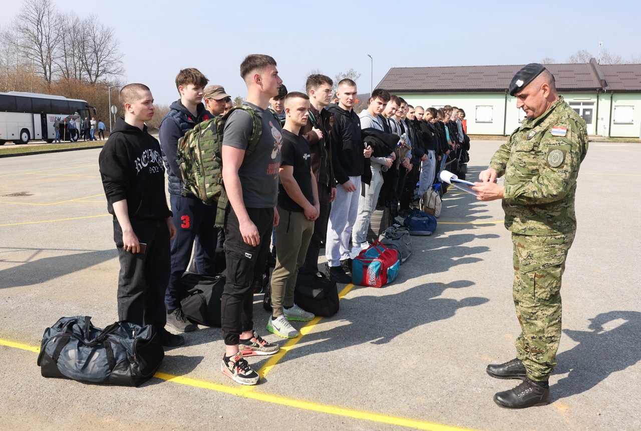 Počelo temeljno vojno osposobljavanje