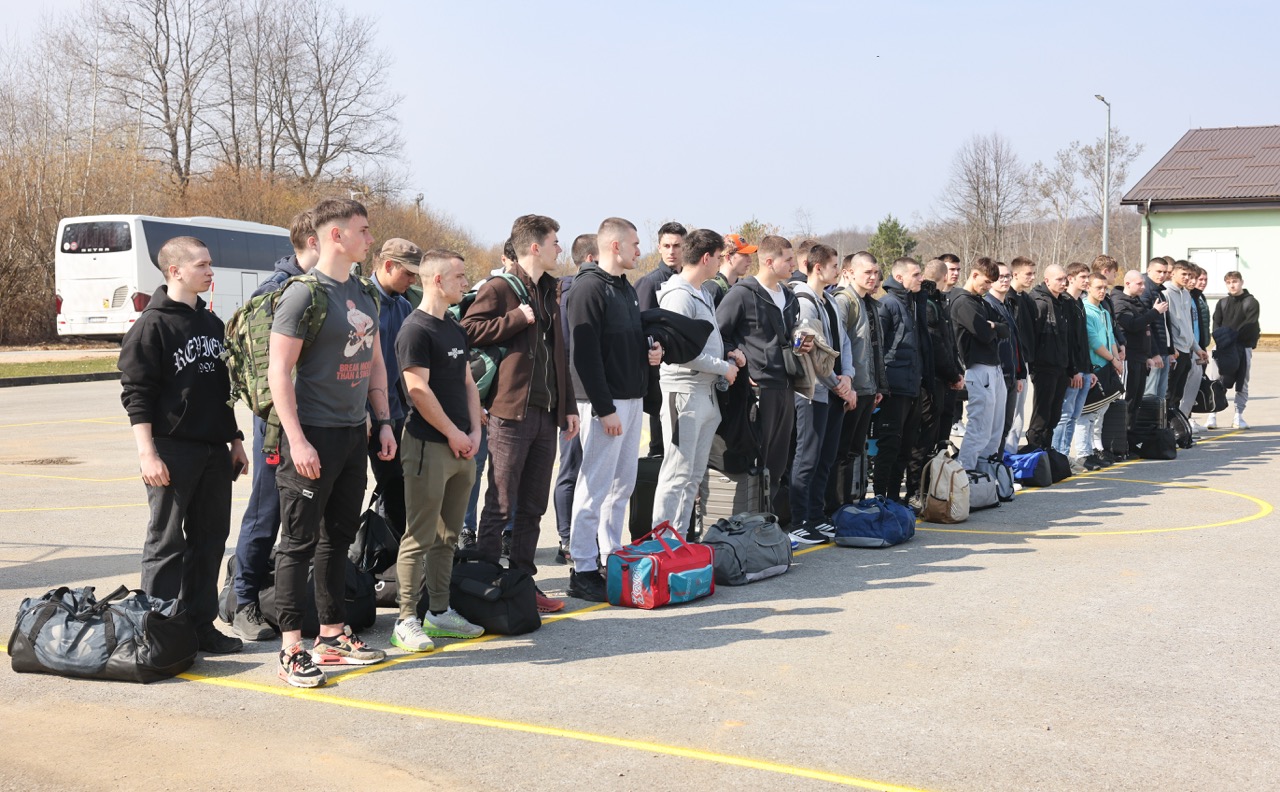 Počelo temeljno vojno osposobljavanje