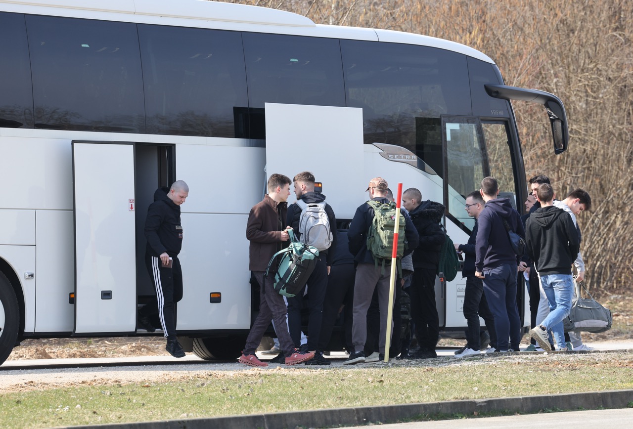 Počelo temeljno vojno osposobljavanje