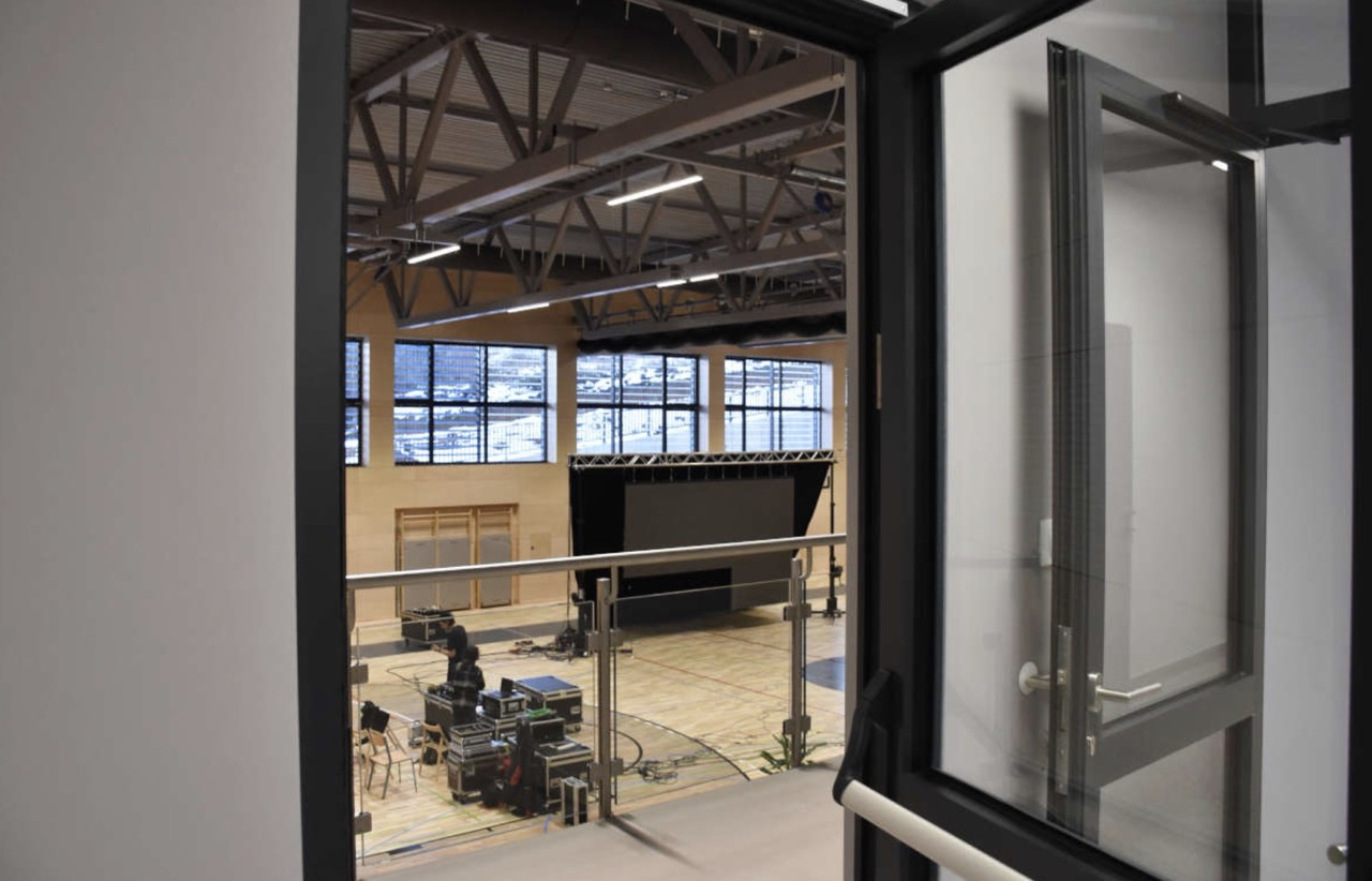 Svečano otvorena dvorana i dograđena OŠ „Slava Raškaj” u Ozlju