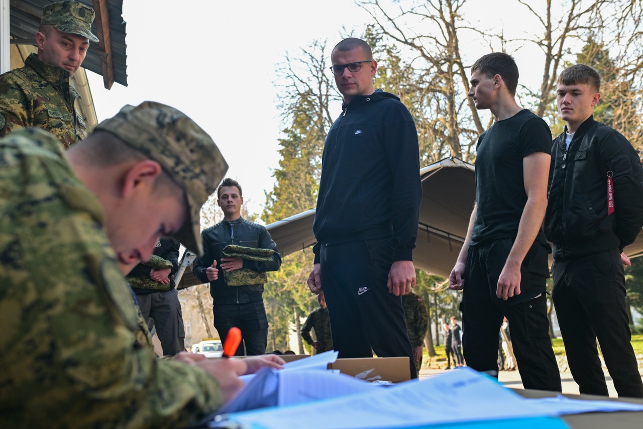 Počelo temeljno vojno osposobljavanje
