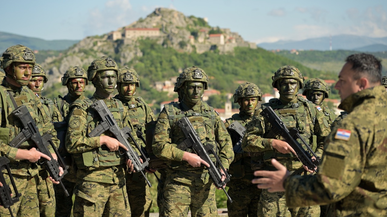 Let vojnim helikopterom – TVO