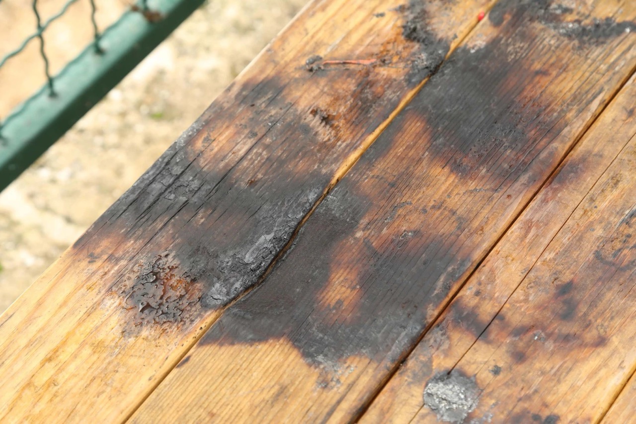 Vandalizam na dječjem igralištu