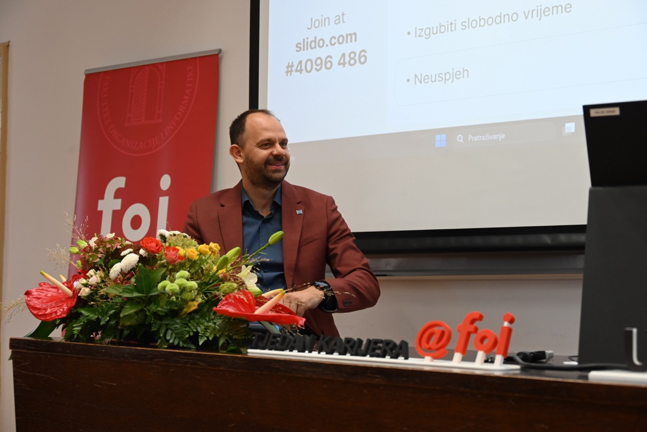 Fakultet organizacije i informatike Sveučilišta u Zagrebu 