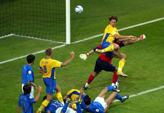 Zlatan Ibrahimovic: Euro 2004