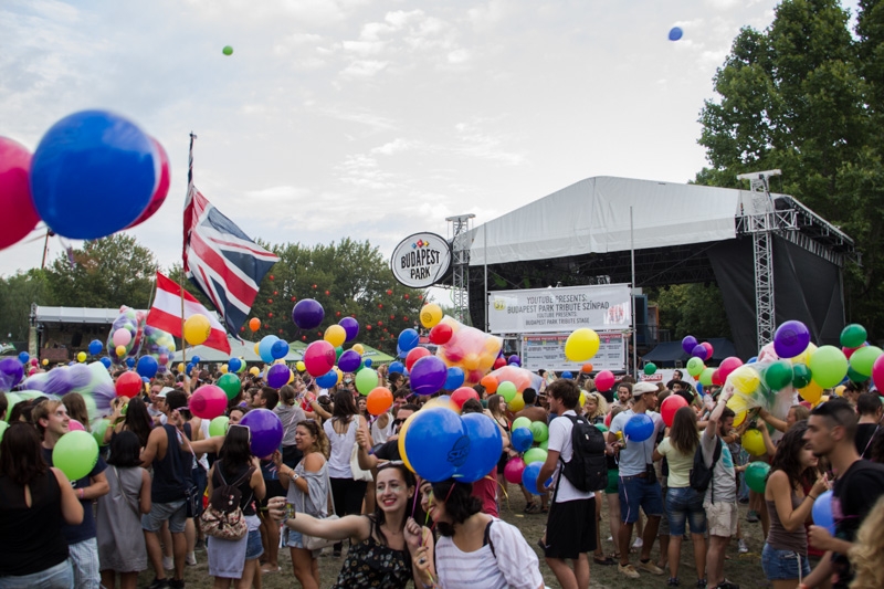 Balloon party