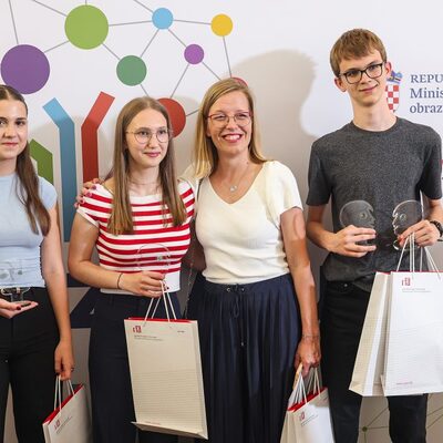 https://www.azoo.hr/21-svecanost-dodjele-nagrade-oskar-znanja/