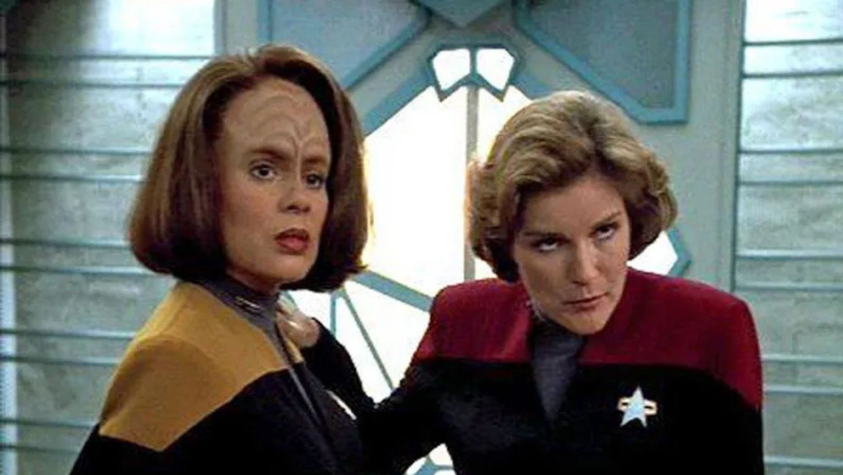 B’Elanna Torres, Kathryn Janeway (Zvjezdane staze)