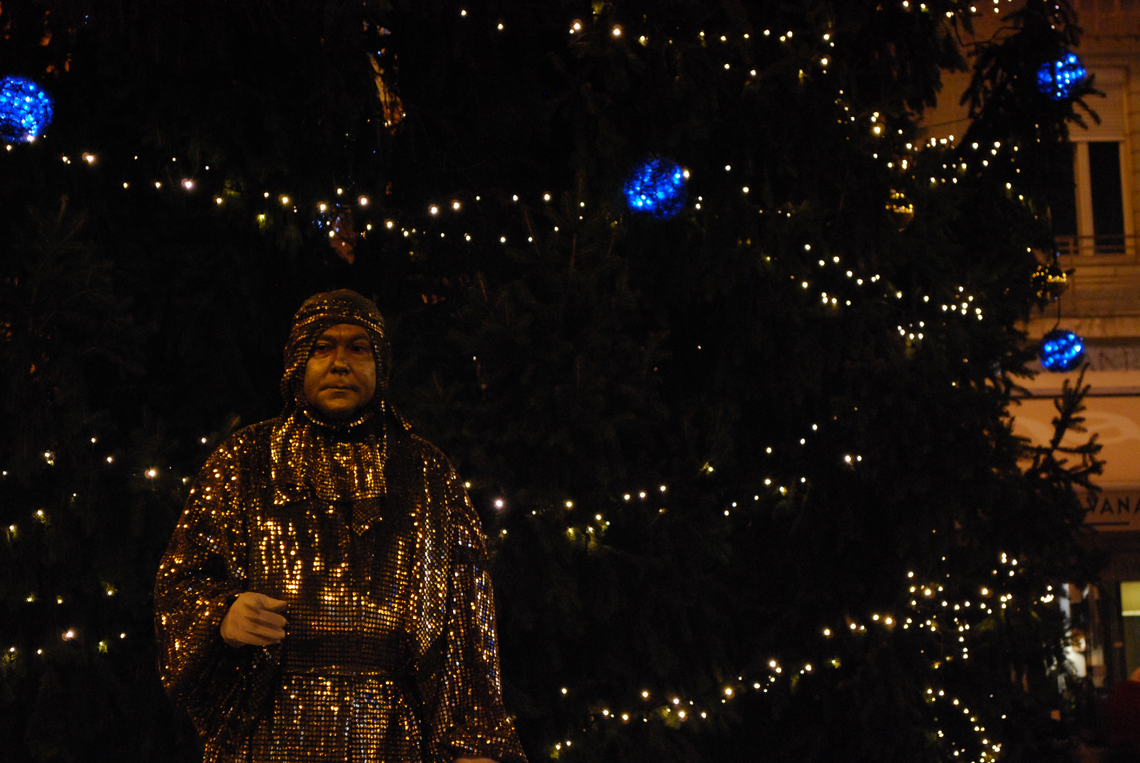 Advent u Zagrebu - Zlatni čovjek 1