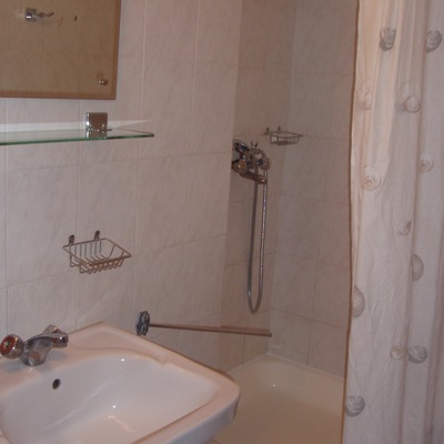 izgled kupaonice u studentskom domu Zadar