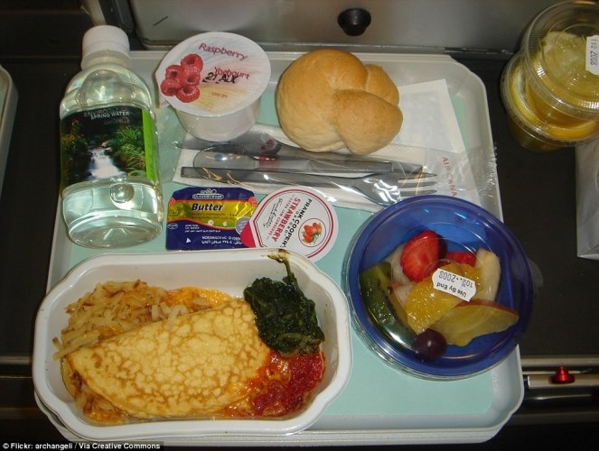 Hrana u avionu 10