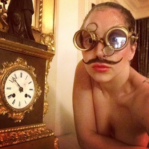 Lady Gaga kao Salvador Dali