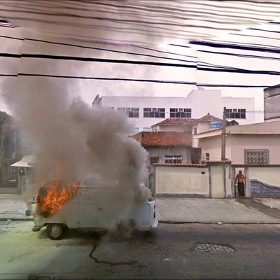 36 urnebesnih prizora s Google Street Viewa - požar