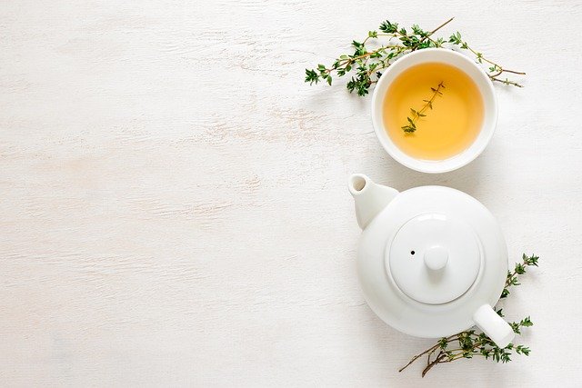 https://pixabay.com/photos/green-tea-drink-chinese-ceramics-2356770/