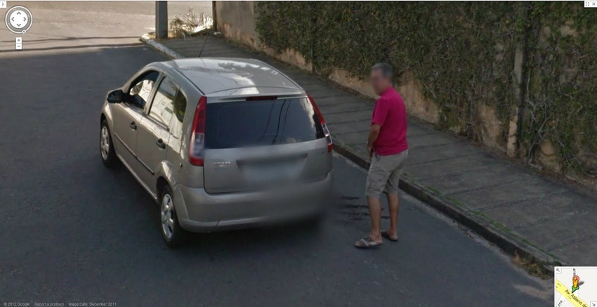 36 urnebesnih prizora s Google Street Viewa - Neobične radnje 