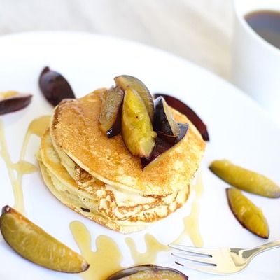 https://pixabay.com/en/protein-pancakes-pancake-coffee-1832931/